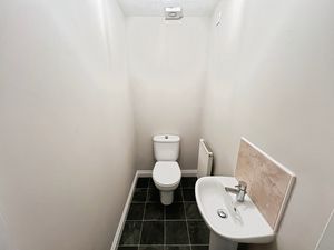 Guest wc- click for photo gallery